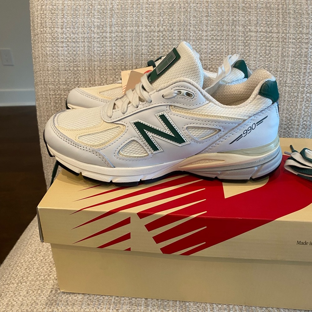 New Balance 990 White and Green Sneakers